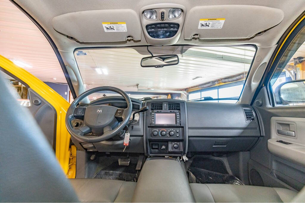 2006 Dodge Dakota 80