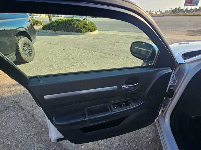 2010 Dodge Charger SXT