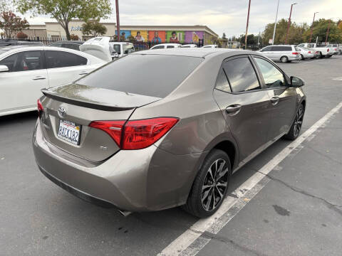2017 Toyota Corolla SE