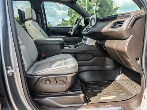 2022 GMC Yukon SLT