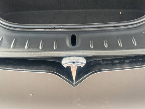 2023 Tesla Model S Standard Range