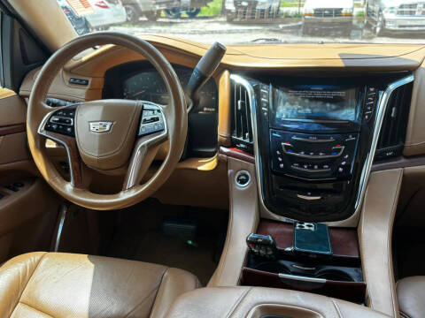 2015 Cadillac Escalade Platinum