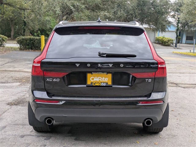 2020 Volvo XC60 T5 Momentum