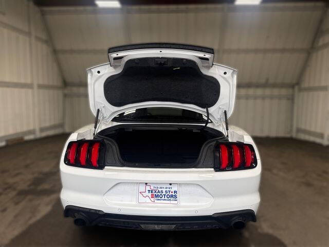 2020 Ford Mustang EcoBoost