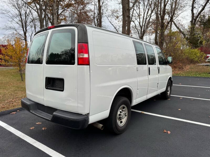 2017 Chevrolet Express 2500