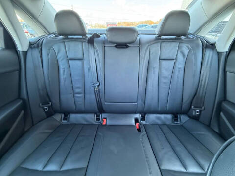 2017 Audi A4 2.0T quattro Premium Plus