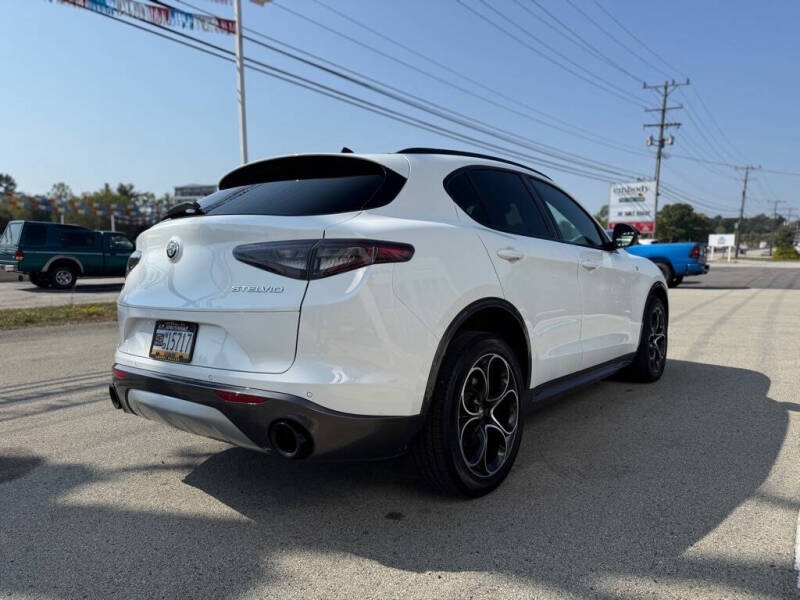 2024 Alfa Romeo Stelvio Ti