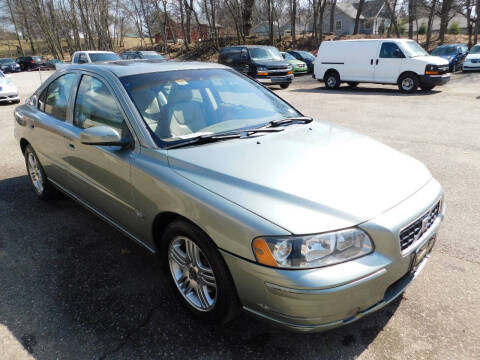 2006 Volvo S60 for sale at Macrocar Sales Inc in Uniontown OH