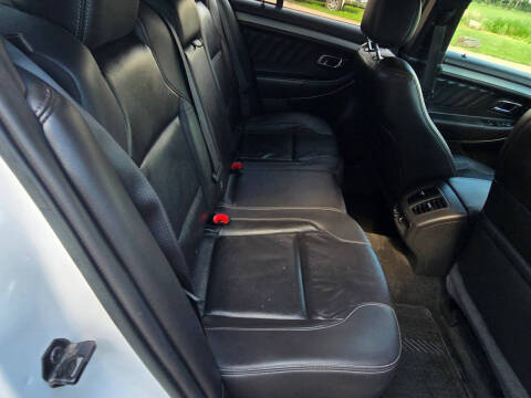 2016 Ford Taurus SEL