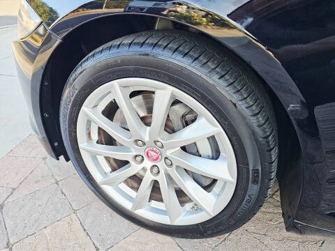 2015 Jaguar XF 2.0T Premium