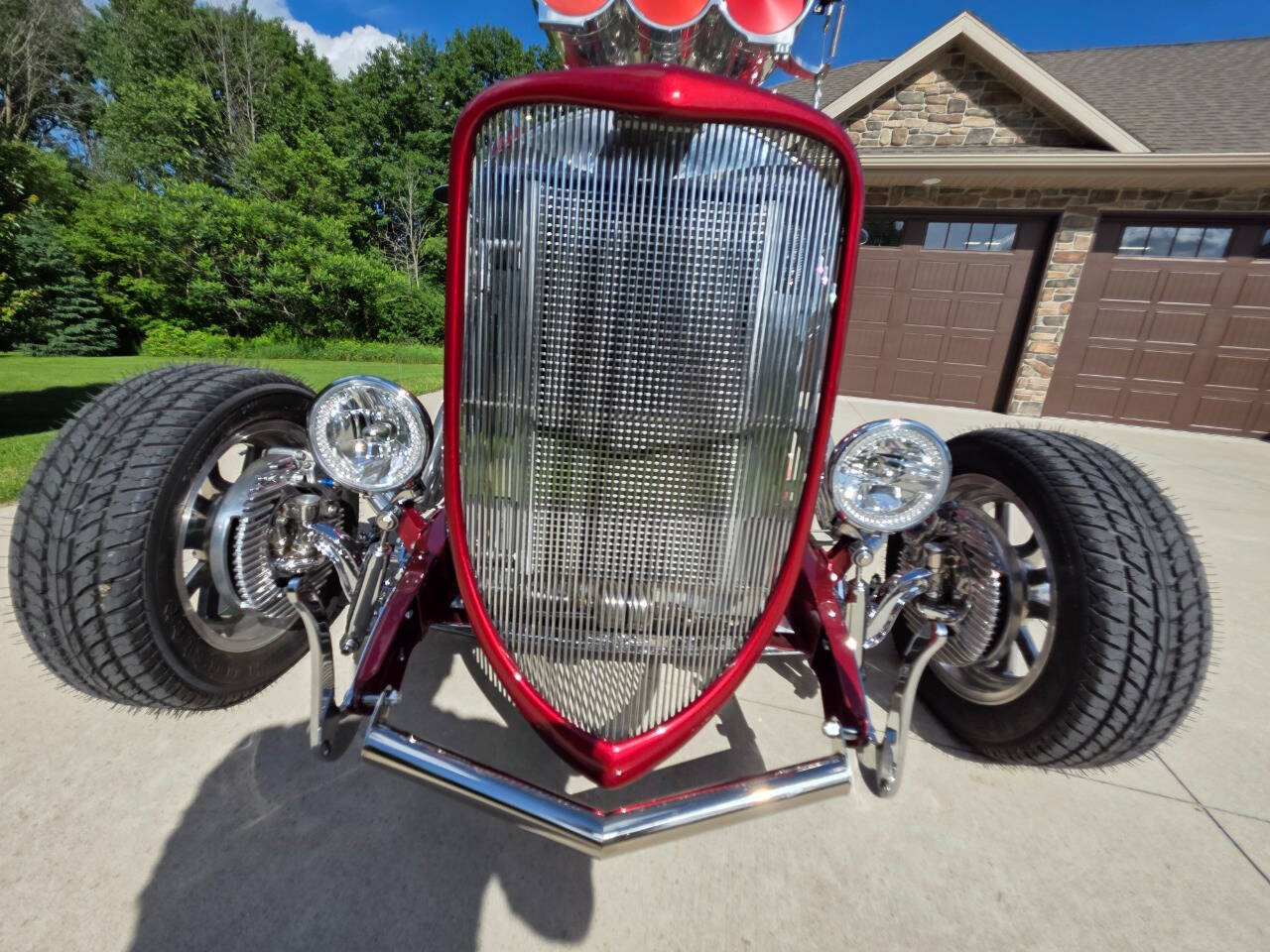 1933 Ford Coupe 21
