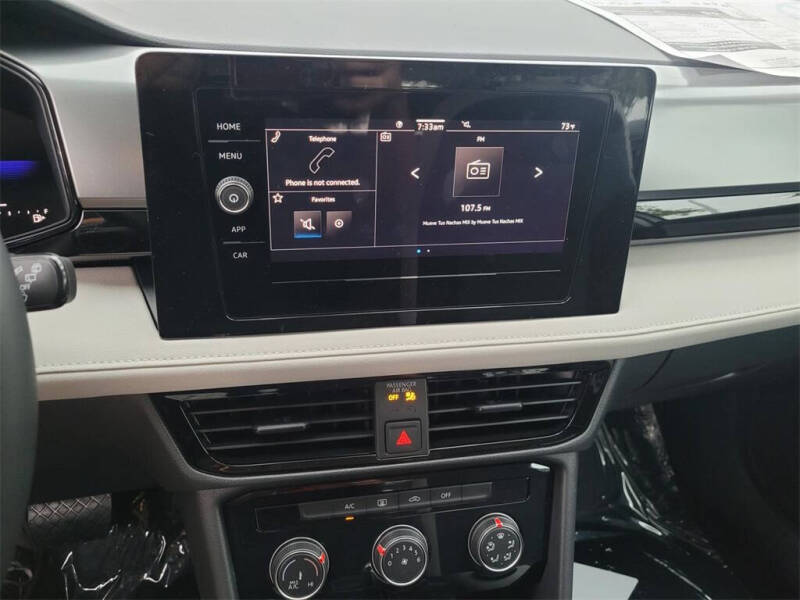 2025 Volkswagen Taos S