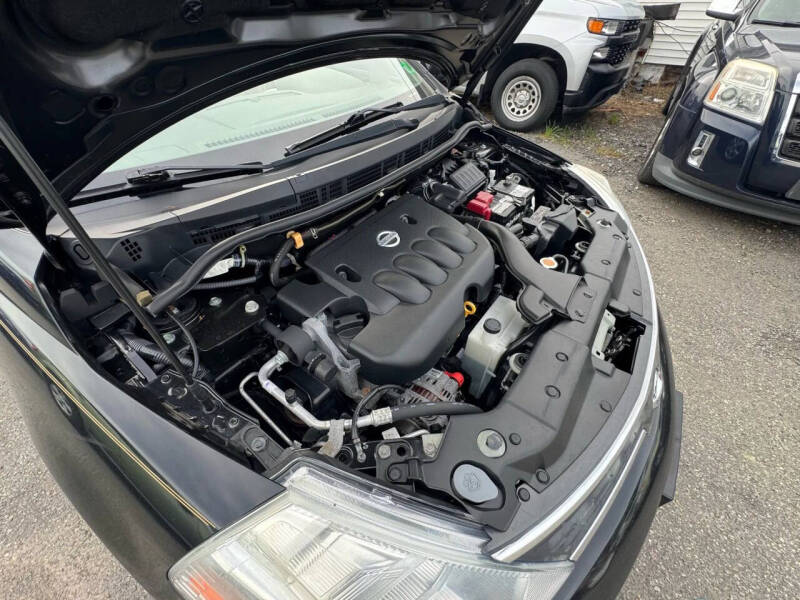 2009 Nissan Versa 1.8 S