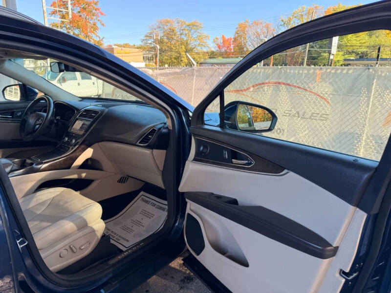 2017 Lincoln MKX Reserve