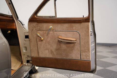 1949 Packard Standard 8