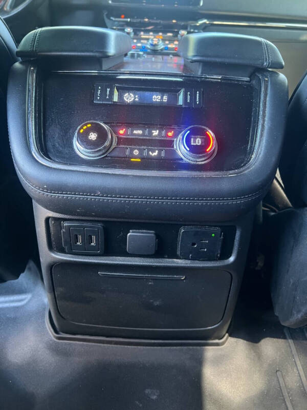 2018 Lincoln Navigator Select