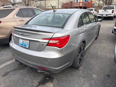 2014 Chrysler 200 Touring