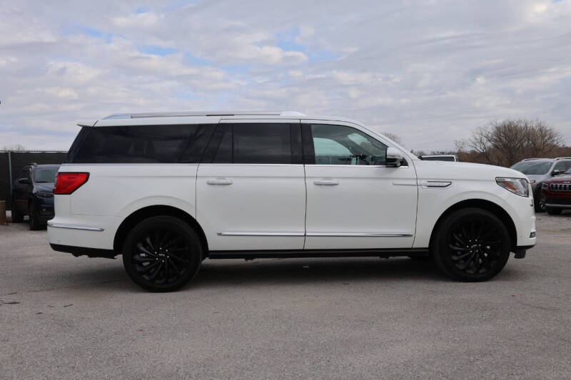 2021 Lincoln Navigator L Reserve