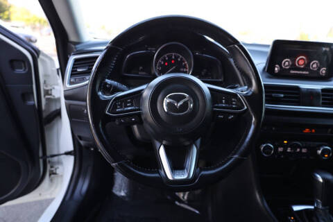 2017 Mazda MAZDA3 Grand Touring