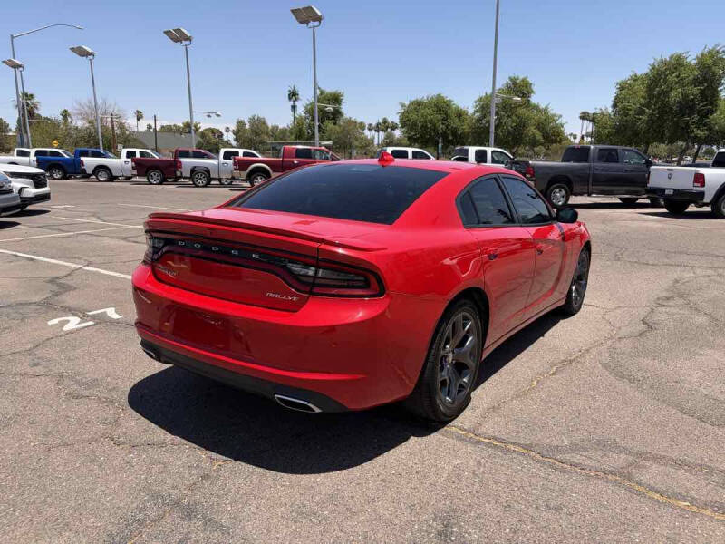 2015 Dodge Charger SXT