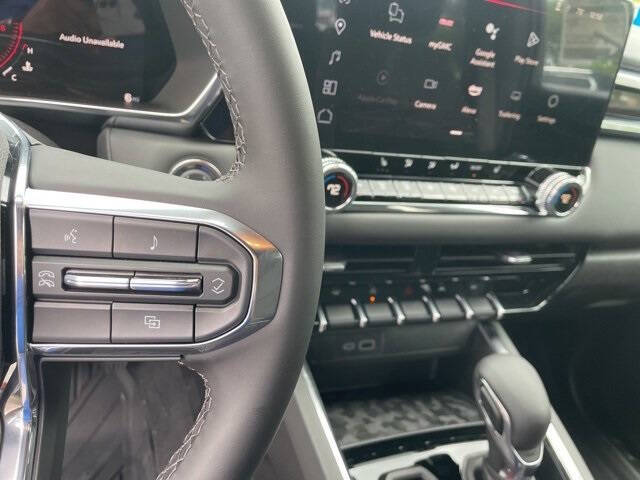 2025 GMC Canyon Elevation