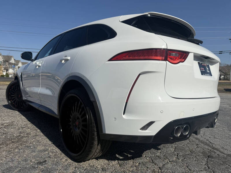 2020 Jaguar F-PACE SVR