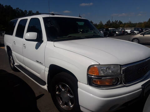 2005 GMC Yukon XL for sale at M & M Auto Brokers in Chantilly VA