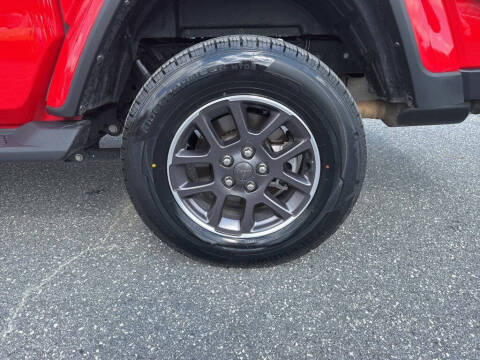 2021 Jeep Gladiator Overland