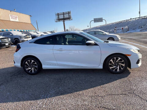 2017 Honda Civic LX-P