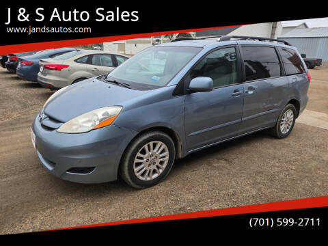 2010 Toyota Sienna XLE