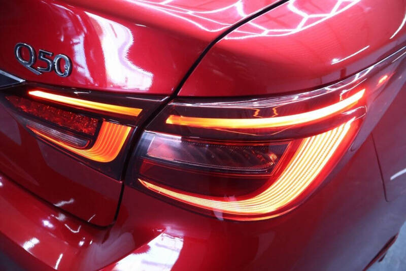 2023 Infiniti Q50 Luxe