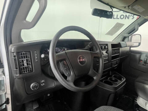 2023 GMC Savana 2500