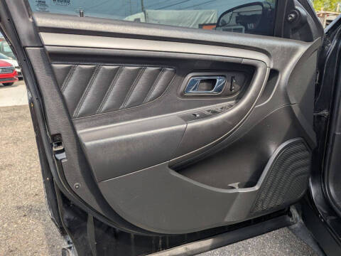 2012 Ford Taurus SEL