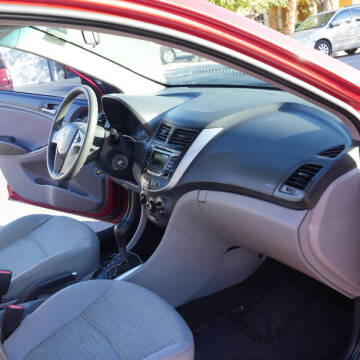 2015 Hyundai Accent GS