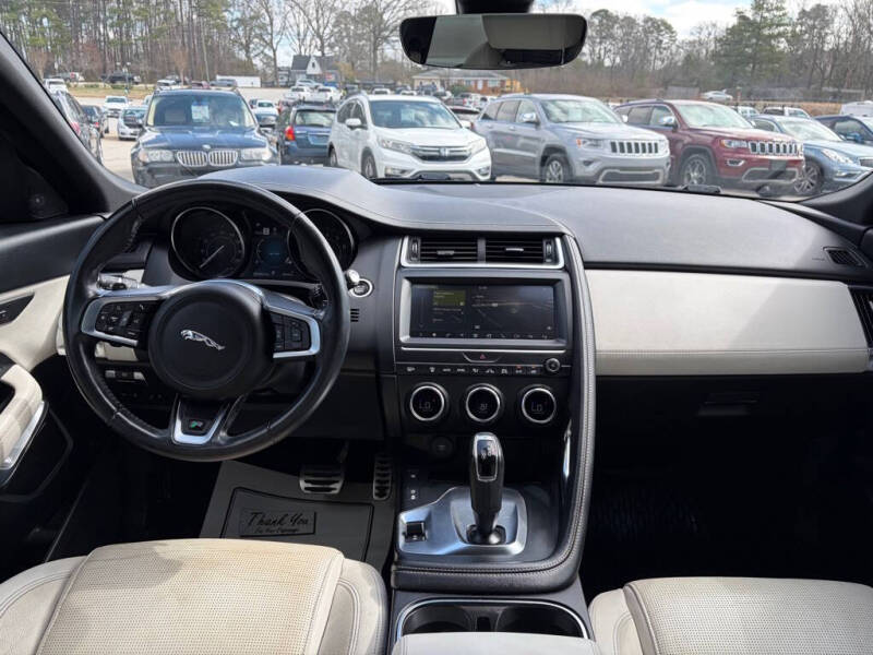 2020 Jaguar E-PACE P300 R-Dynamic SE