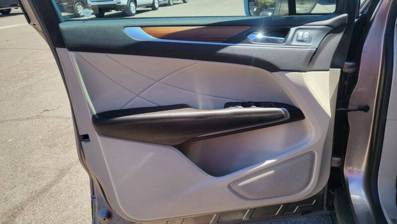 2019 Lincoln MKC Select