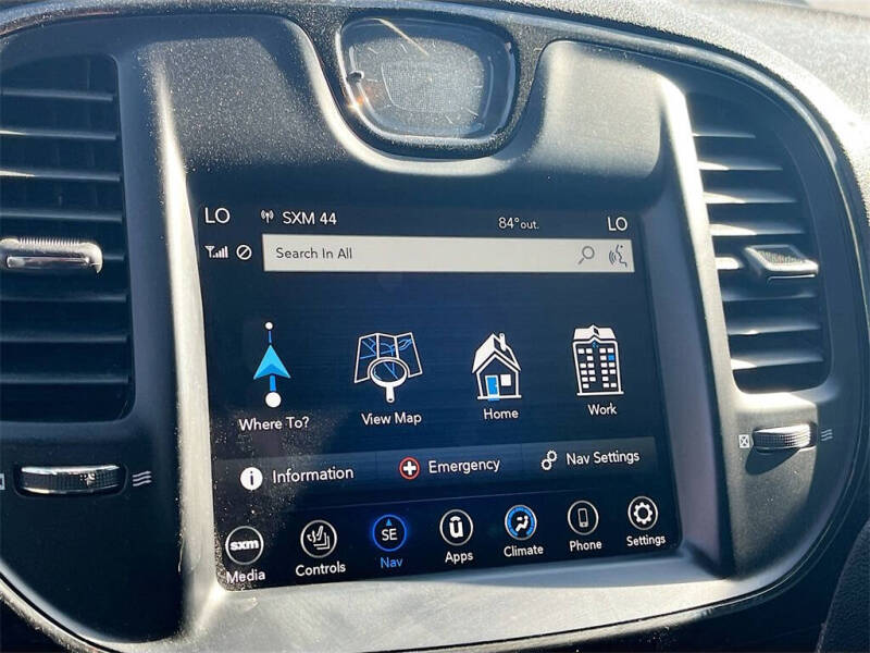 2022 Chrysler 300 S V6