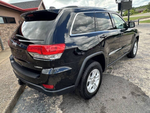 2017 Jeep Grand Cherokee Laredo