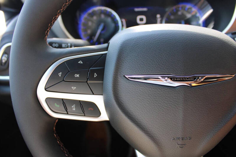 2026 Chrysler Pacifica Pinnacle