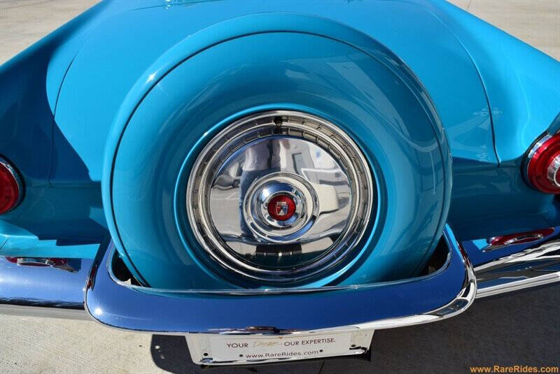 1956 Ford Thunderbird