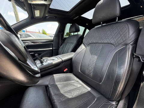 2018 BMW 7 Series 750i