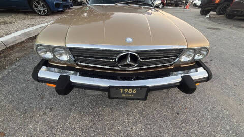 1986 Mercedes-Benz 560-Class 560 SL