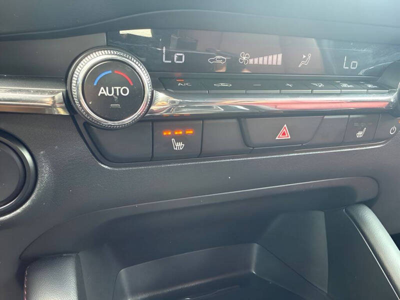 2026 Mazda Mazda3 Hatchback 2.5 S Carbon Edition
