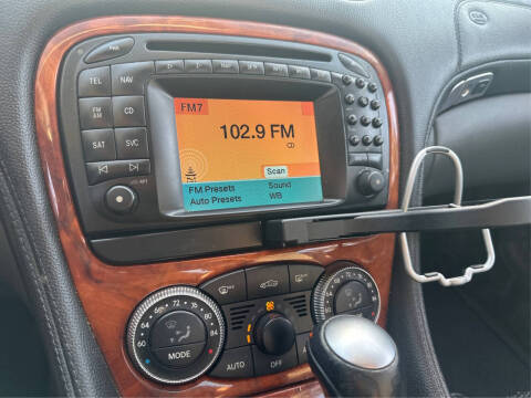 2004 Mercedes-Benz SL-Class