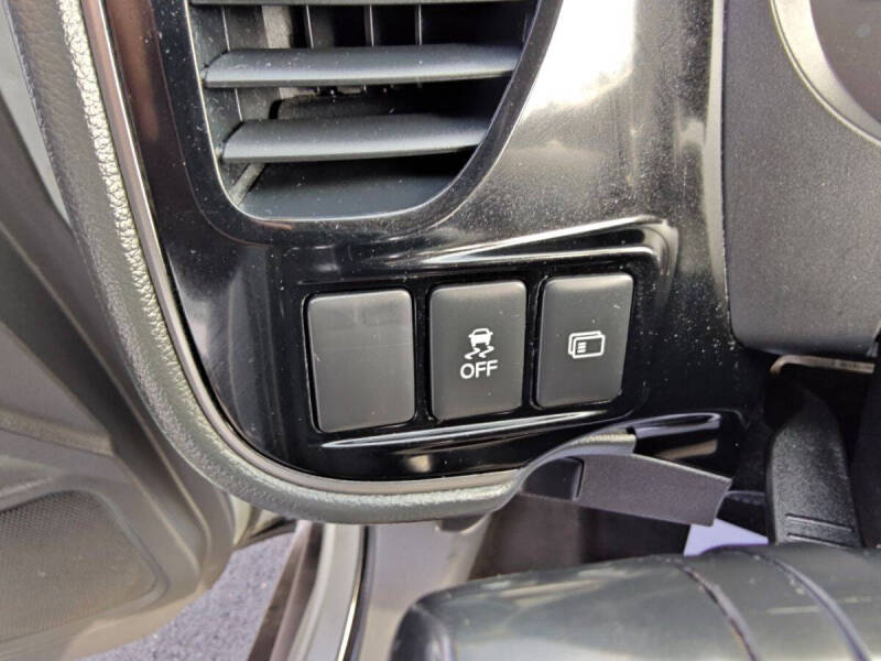 2020 Mitsubishi Outlander ES