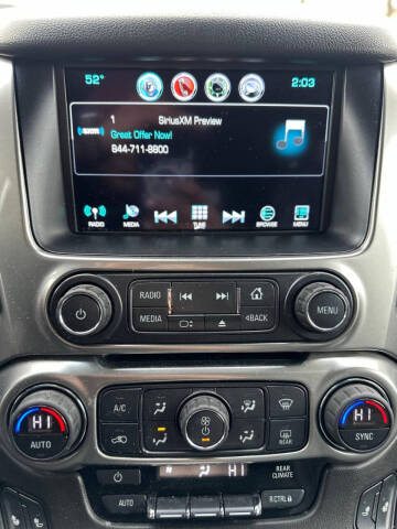 2017 Chevrolet Suburban LT