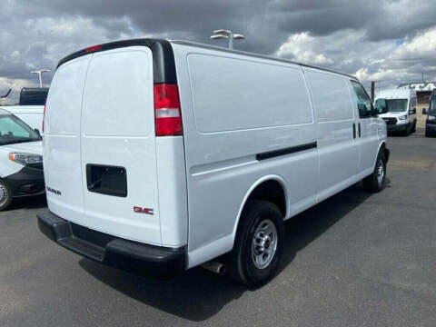 2023 GMC Savana 2500