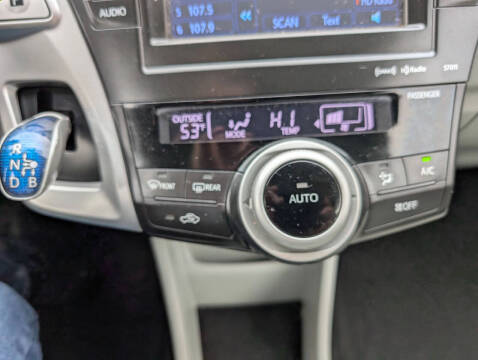 2012 Toyota Prius v Three