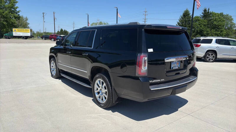 2017 GMC Yukon XL Denali