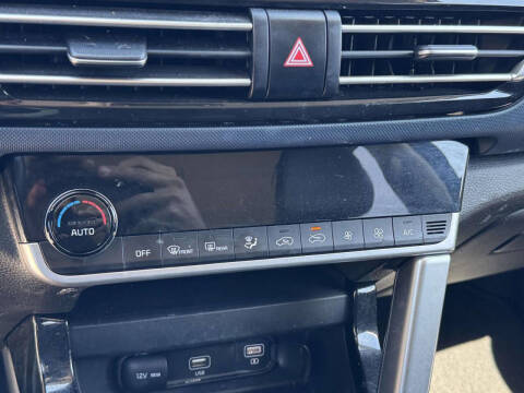 2022 Kia Seltos S